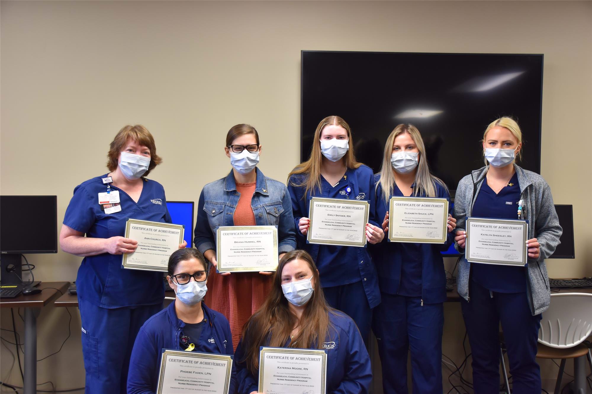 Evangelical’s Nurse Residency Program Graduates Next Class | WellSpan ...